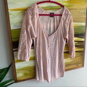 COPY - BOBEAU pale pink sheer RAYON t-shirt low cut